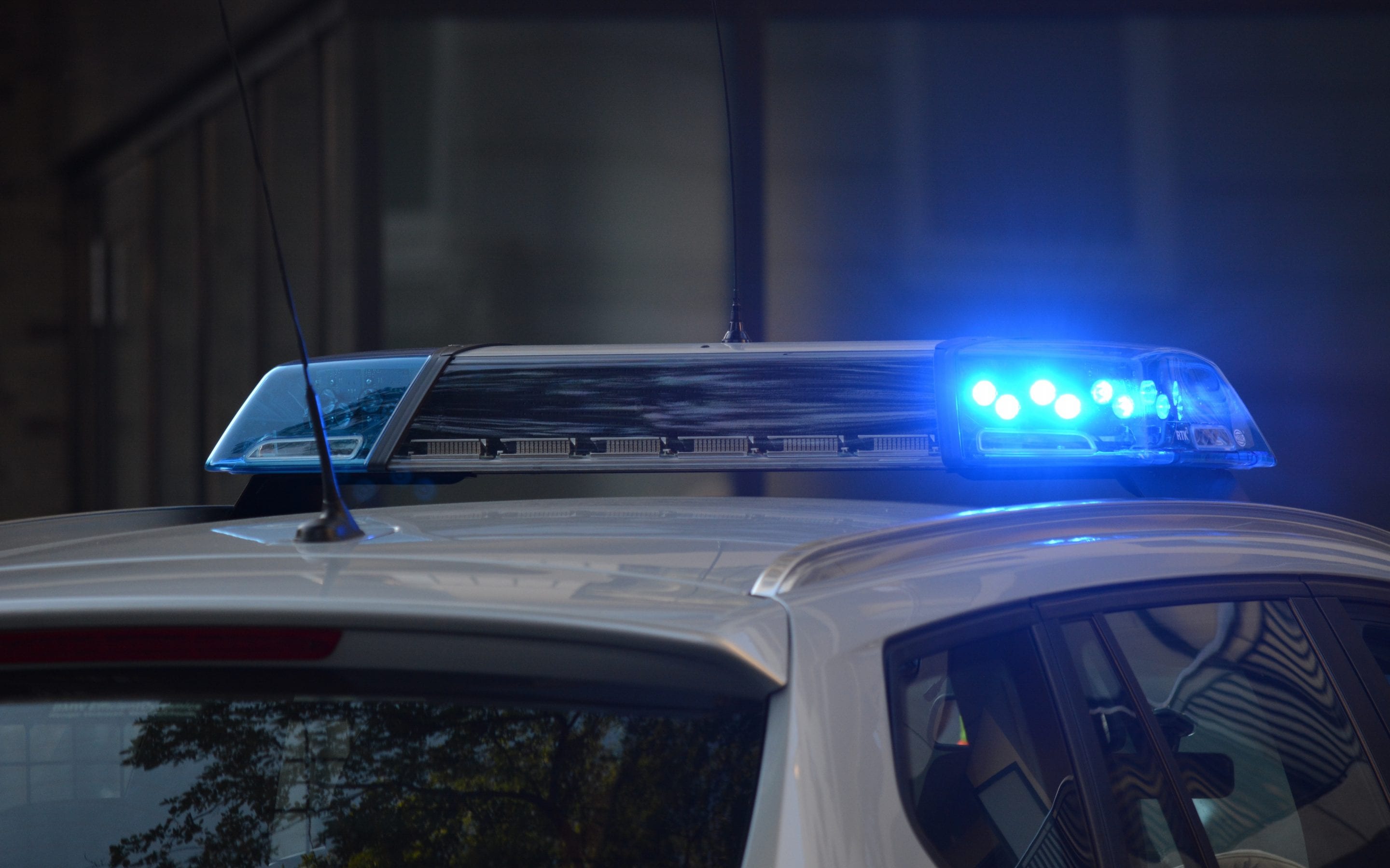 auto-automobile-blur-buildings-532001 Why Private Investigators Have an Advantage Over Police