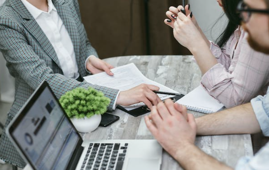 Navigating Legal and Ethical Challenges in Employee Investigations